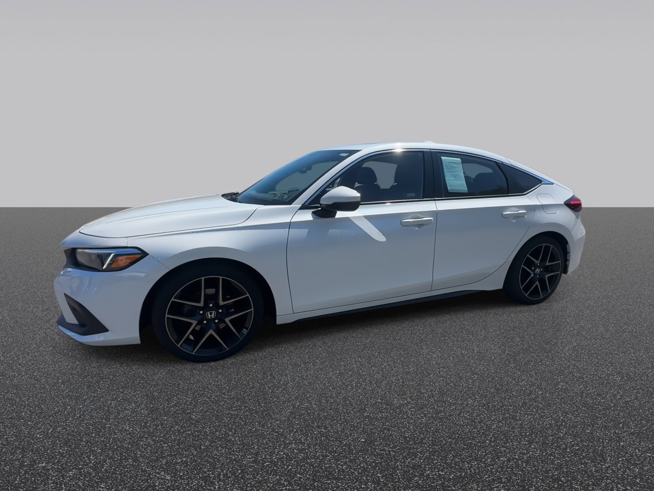 Used 2022 Honda Civic Sport Touring image 4