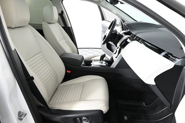 Used 2022 Land Rover Discovery Sport SE image 15