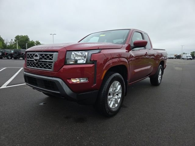 Used 2022 Nissan Frontier SV AWD/4WD image 2