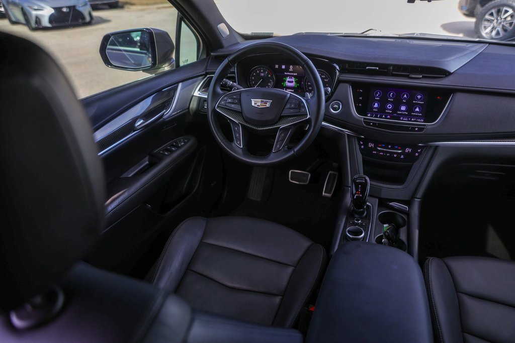 Used 2023 Cadillac XT5 Sportv w/ Technology Package image 28