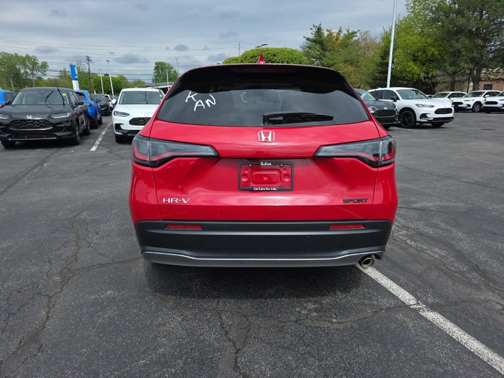 Certified 2025 Honda HR-V Sport image 6
