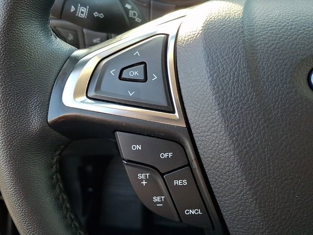 Used 2024 Ford Edge SEL w/ Convenience Package image 17