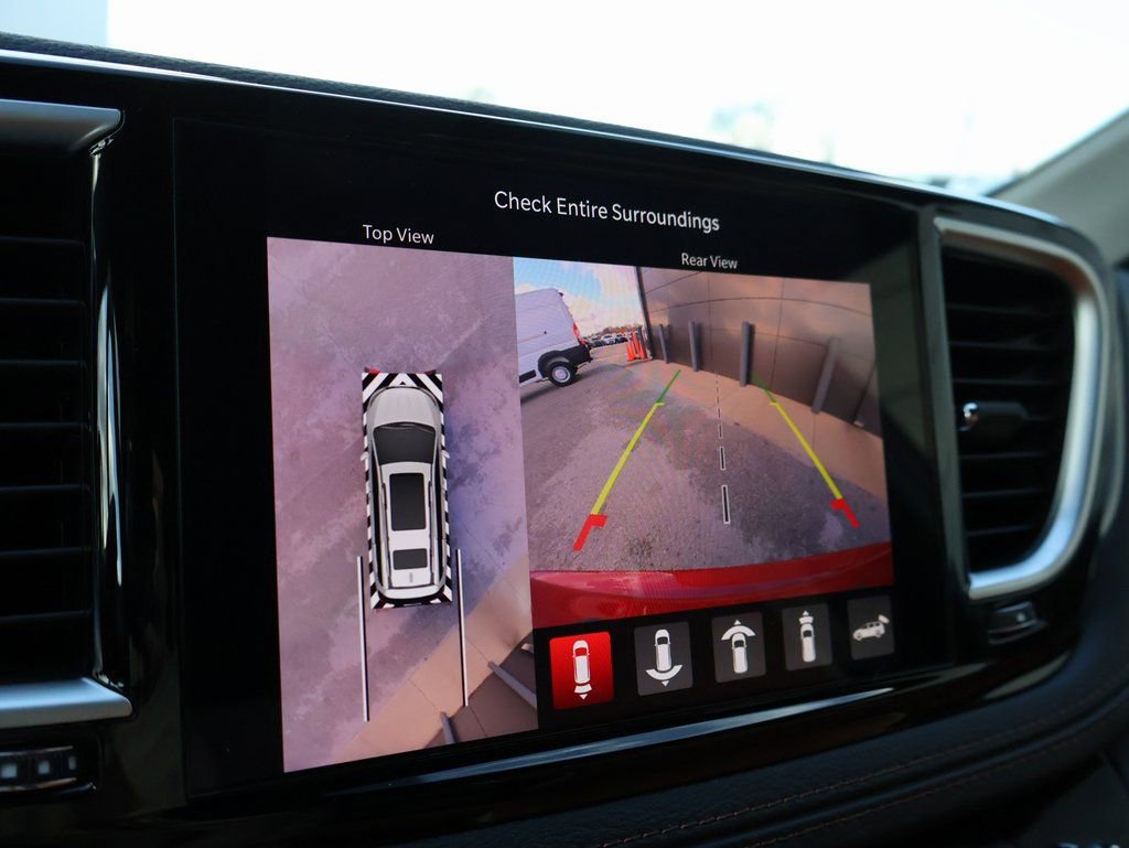 New 2026 Chrysler Pacifica Pinnacle AWD/4WD image 34