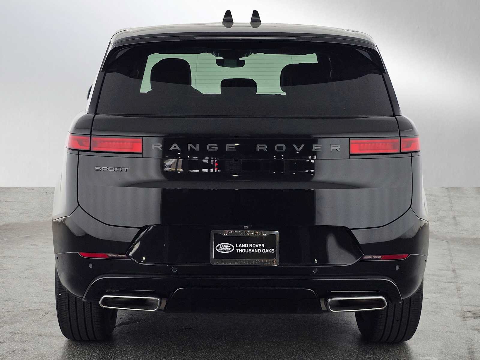 Used 2025 Land Rover Range Rover Sport Dynamic SE AWD/4WD image 4