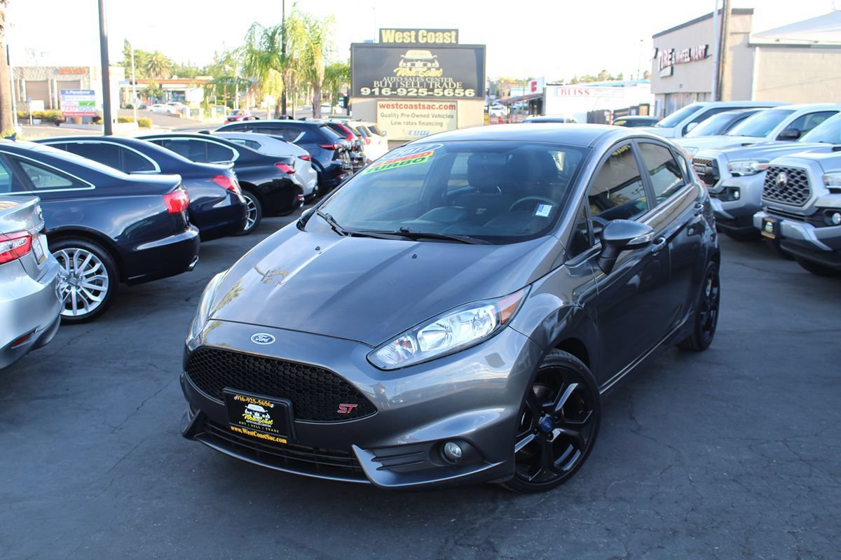 Used 2017 Ford Fiesta ST FWD image 40