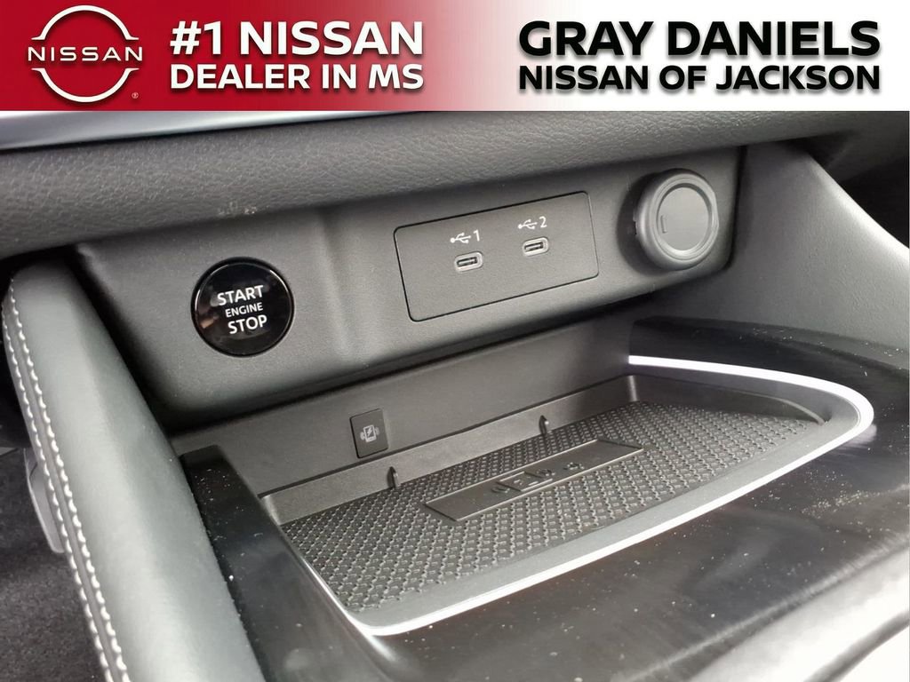 New 2026 Nissan Rogue Platinum image 19