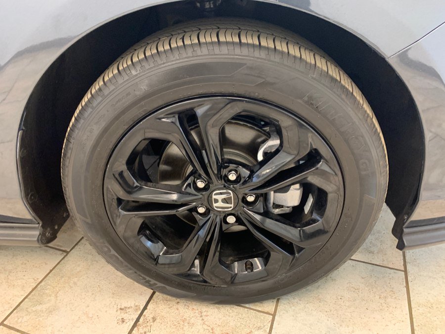 Used 2025 Honda Accord SE image 10