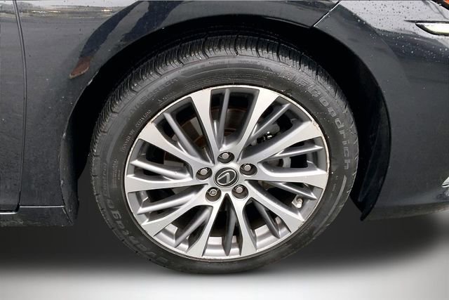 Used 2019 Lexus ES 350 w/ Premium Package image 8