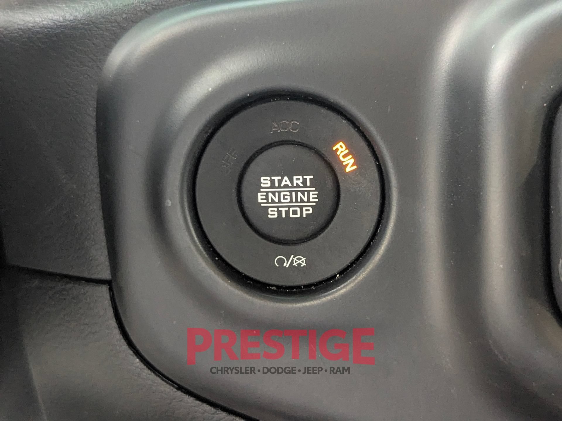 Used 2020 Jeep Wrangler Unlimited Sahara AWD/4WD image 26