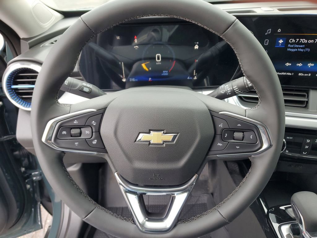 New 2026 Chevrolet Trax LT image 17