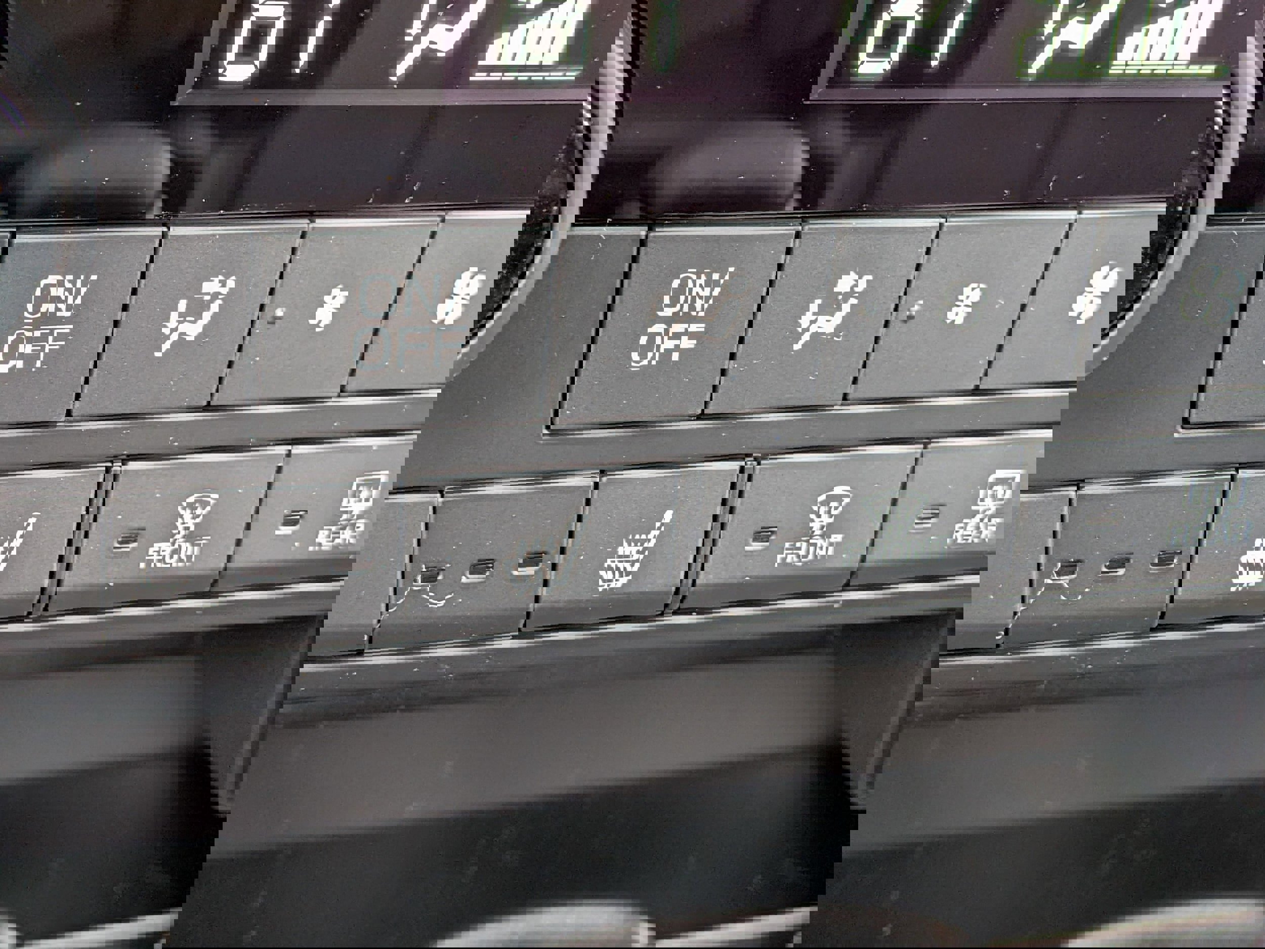 New 2026 Subaru Outback Limited w/ Premium/Limited Package 2 AWD/4WD image 22