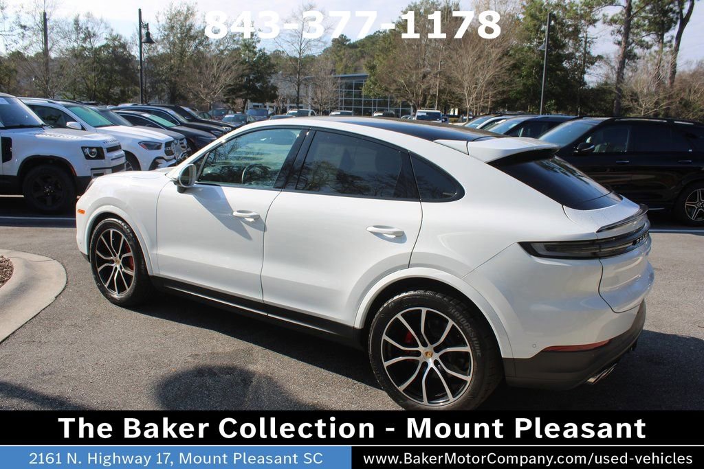 Used 2024 Porsche Cayenne S image 12