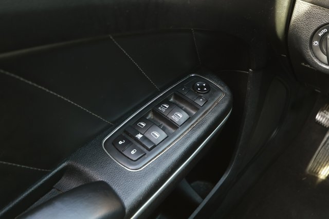 Used 2020 Dodge Charger SXT w/ Plus Group image 22