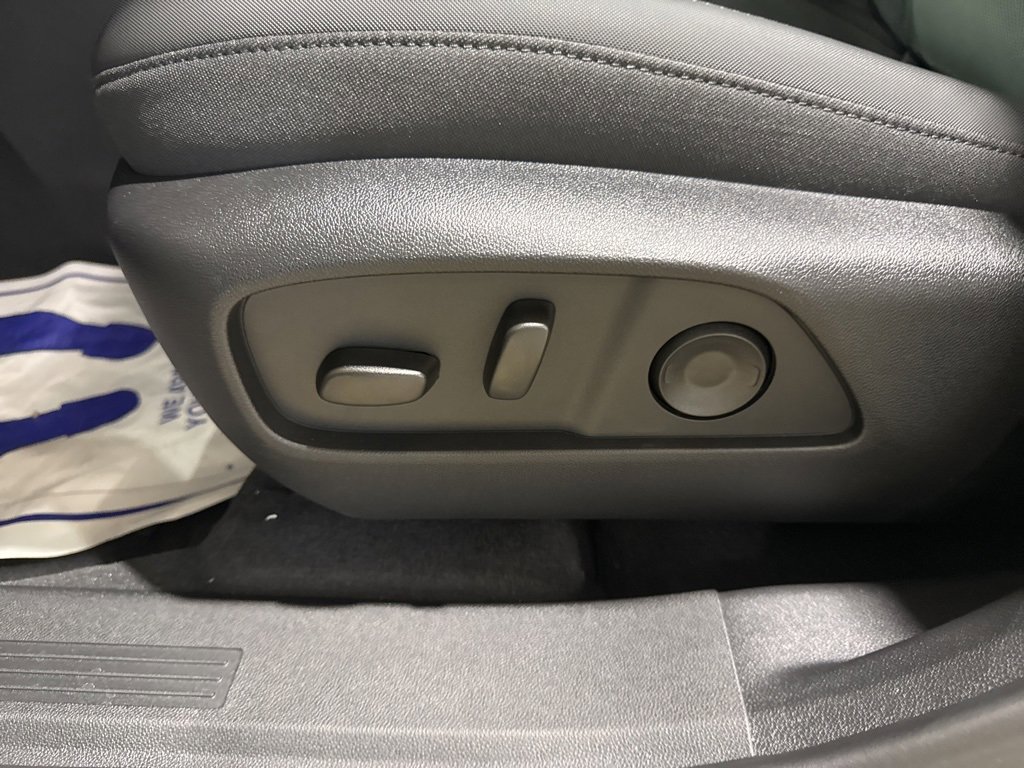 New 2026 GMC Terrain AT4 w/ Convenience Package III image 16