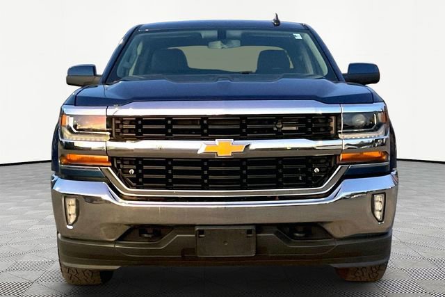 Used 2018 Chevrolet Silverado 1500 LT w/ All Star Edition image 2