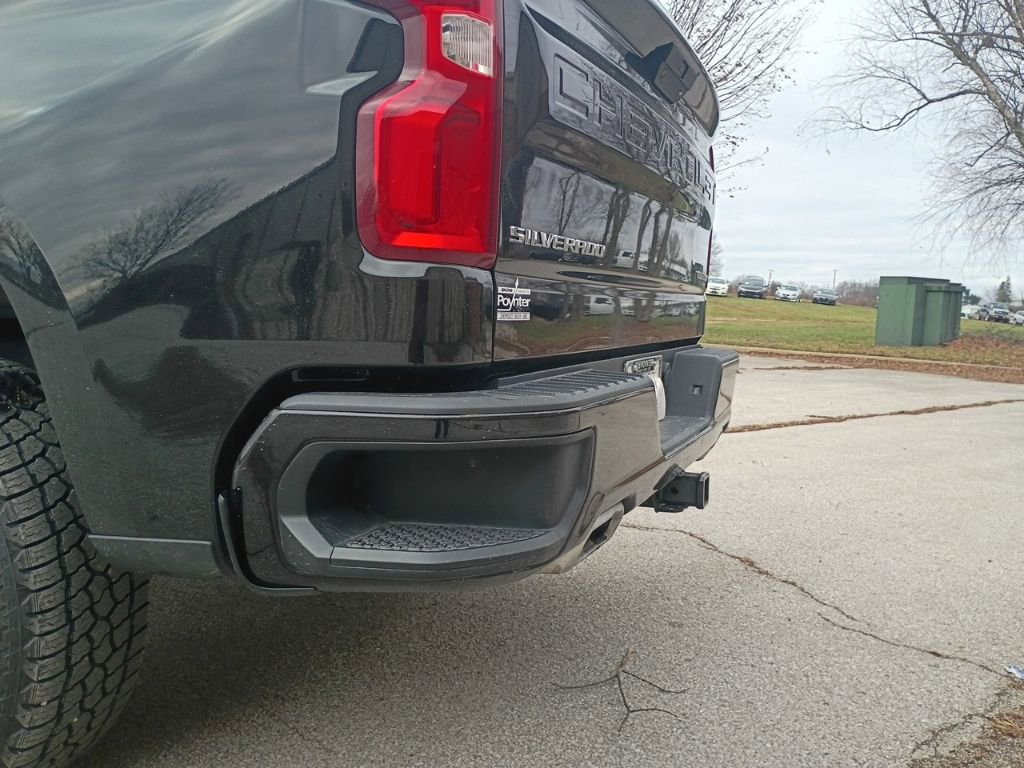 Used 2020 Chevrolet Silverado 1500 Custom Trail Boss w/ Custom Convenience Package image 9