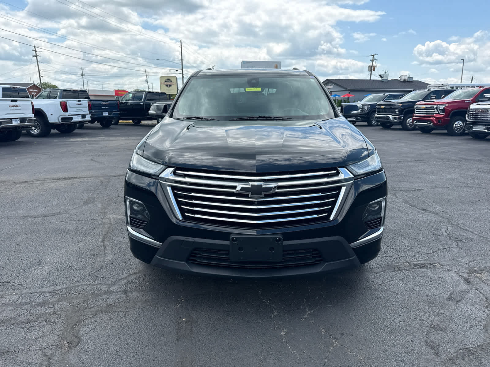 Certified 2023 Chevrolet Traverse Premier AWD/4WD image 8