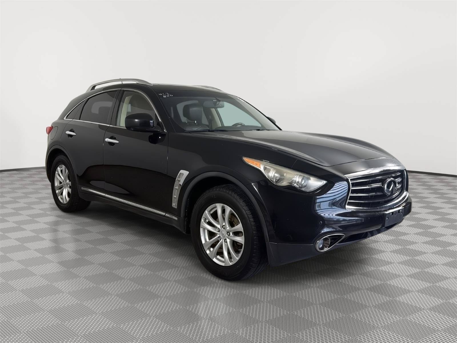Used 2012 INFINITI FX35 AWD w/ Premium Pkg image 1