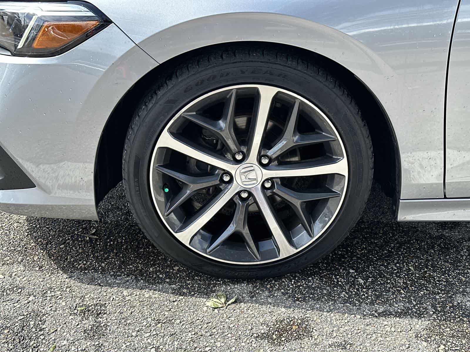 Used 2022 Honda Civic Touring image 13