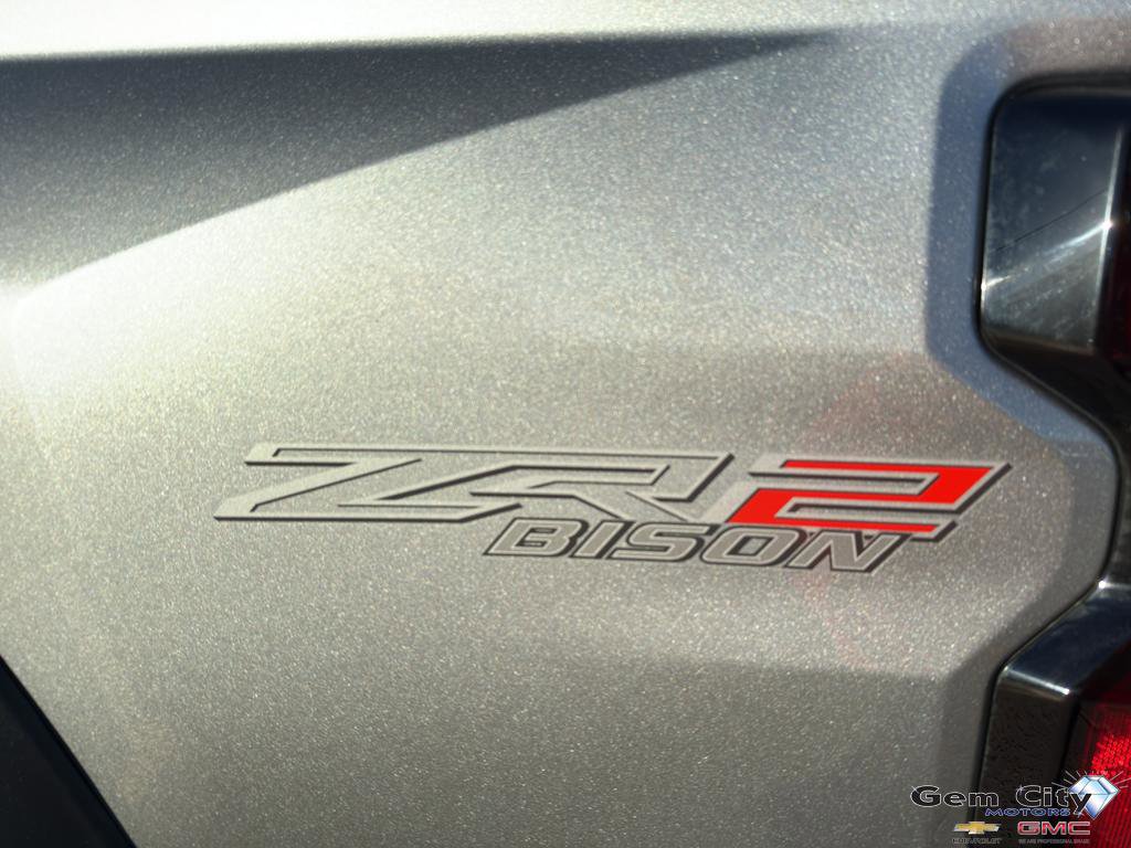 Used 2024 Chevrolet Colorado ZR2 w/ ZR2 Bison Edition image 9