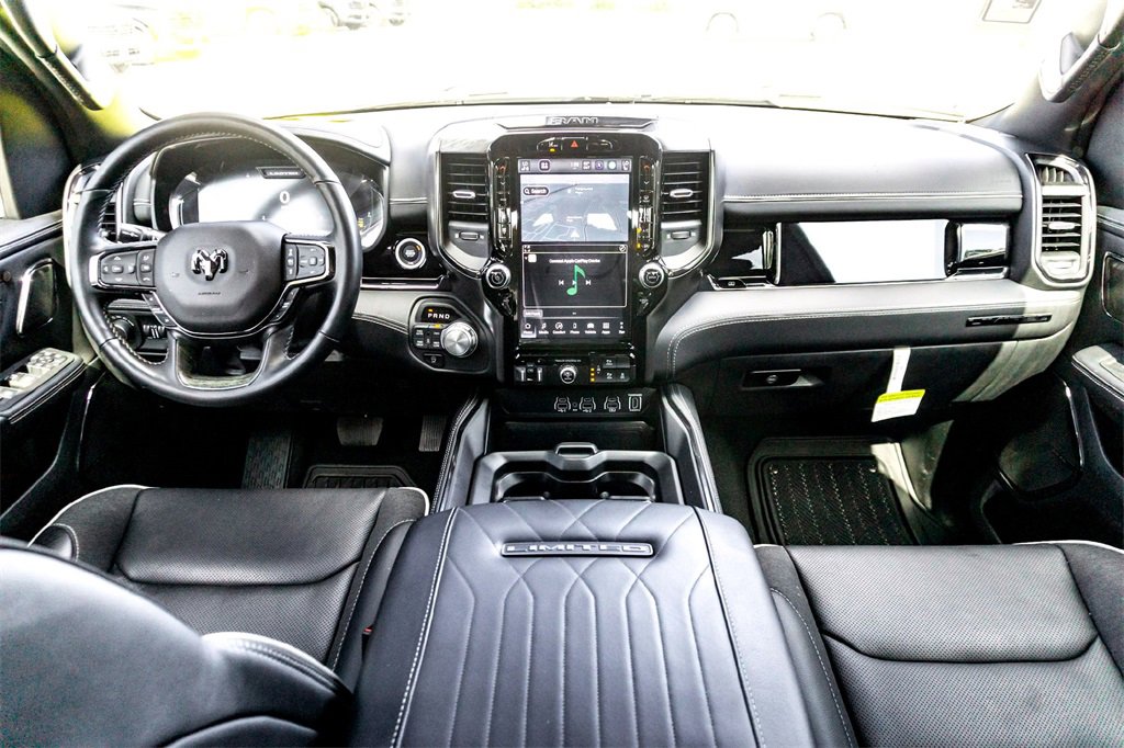 Used 2025 RAM 1500 Limited w/ Trailer Tow Group image 28