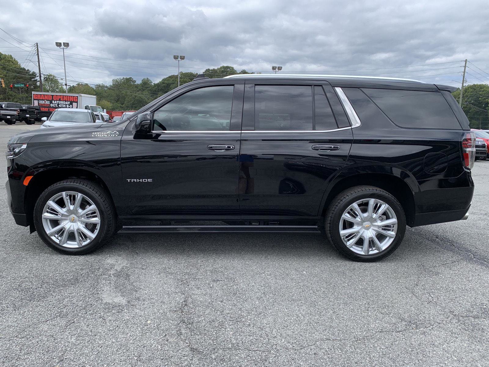 Used 2023 Chevrolet Tahoe High Country image 10