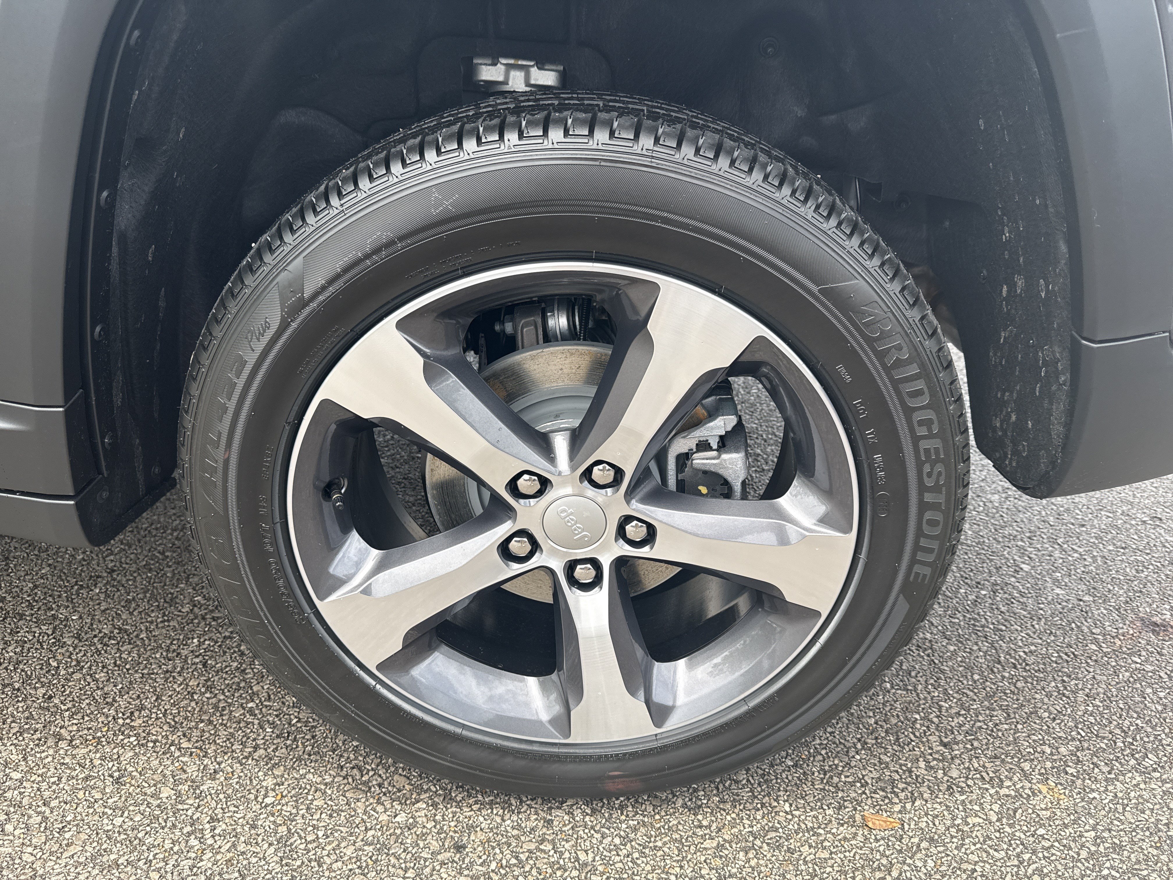 New 2026 Jeep Grand Cherokee Limited RWD image 21