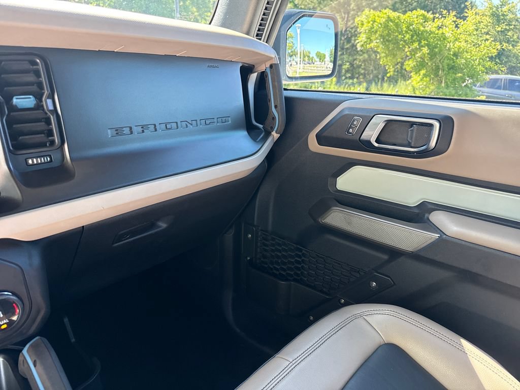 Used 2022 Ford Bronco Wildtrak AWD/4WD image 17
