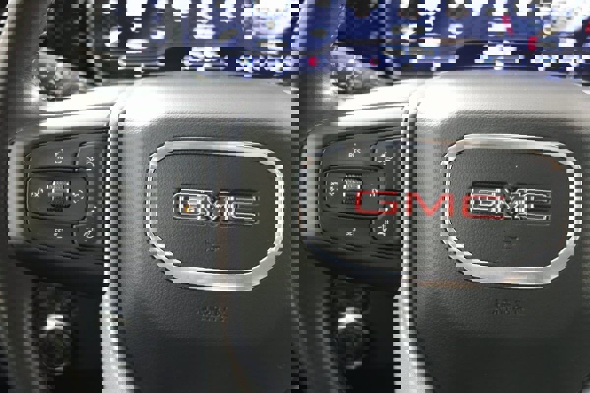 Used 2024 GMC Sierra 3500 SLE w/ SLE Value Package image 26