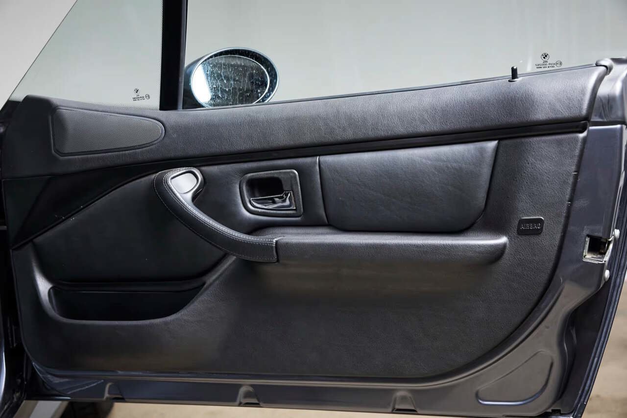 Used 2002 BMW M Roadster RWD image 42
