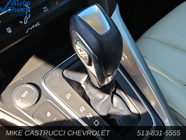 Used 2015 Ford Focus Titanium w/ Titanium Cold Weather Package FWD image 20