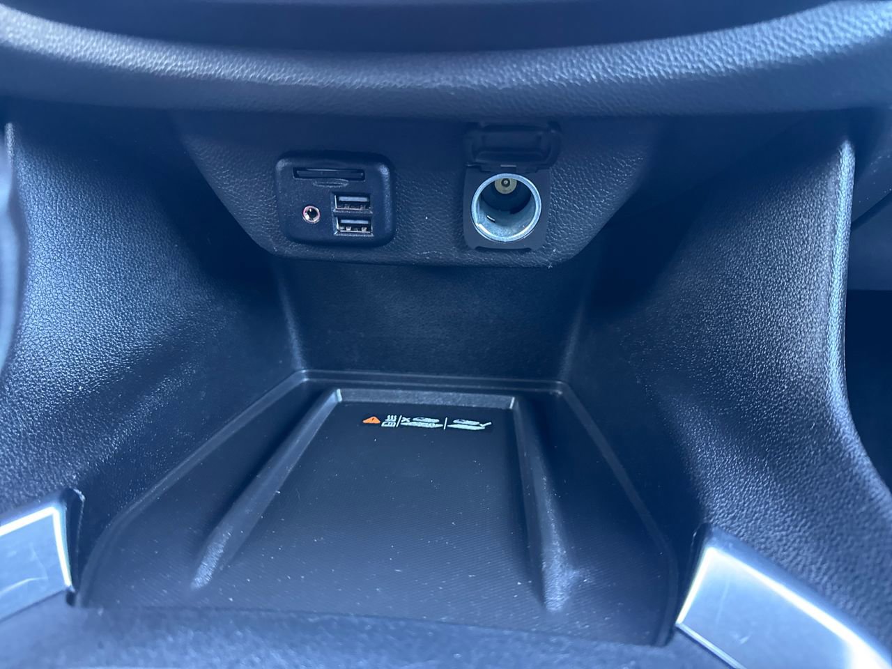 Used 2022 Chevrolet Traverse RS w/ LPO, Floor Liner Package image 25