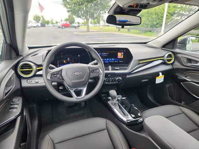 New 2026 Chevrolet Trax ACTIV w/ Sunroof Package FWD image 14