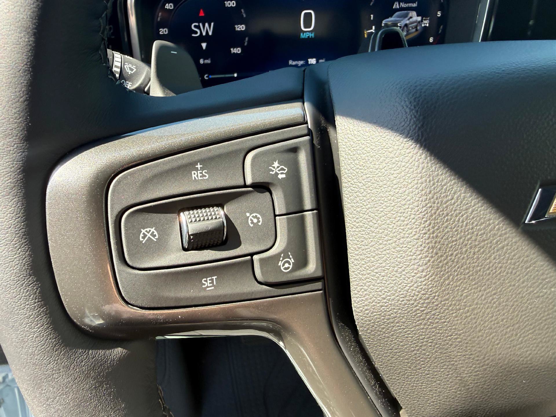 New 2026 Chevrolet Silverado 1500 High Country AWD/4WD image 18