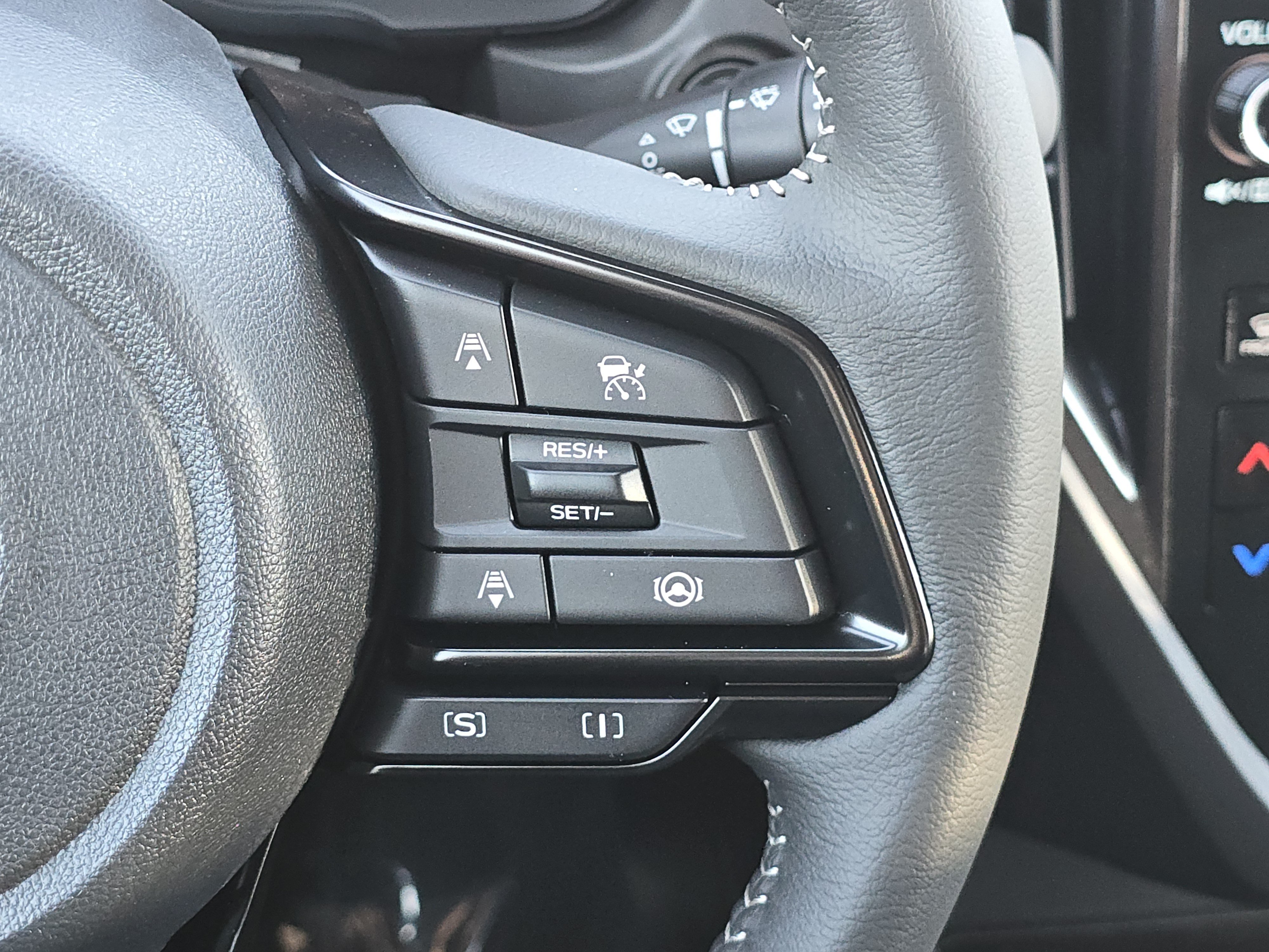 New 2026 Subaru Forester Premium AWD/4WD image 25