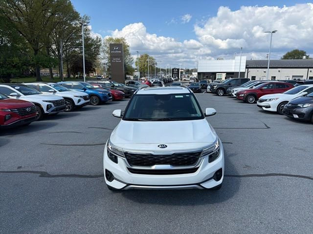 Used 2021 Kia Seltos EX image 1