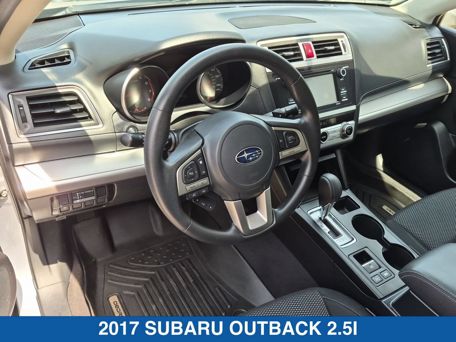 Used 2017 Subaru Outback 2.5i AWD/4WD image 11