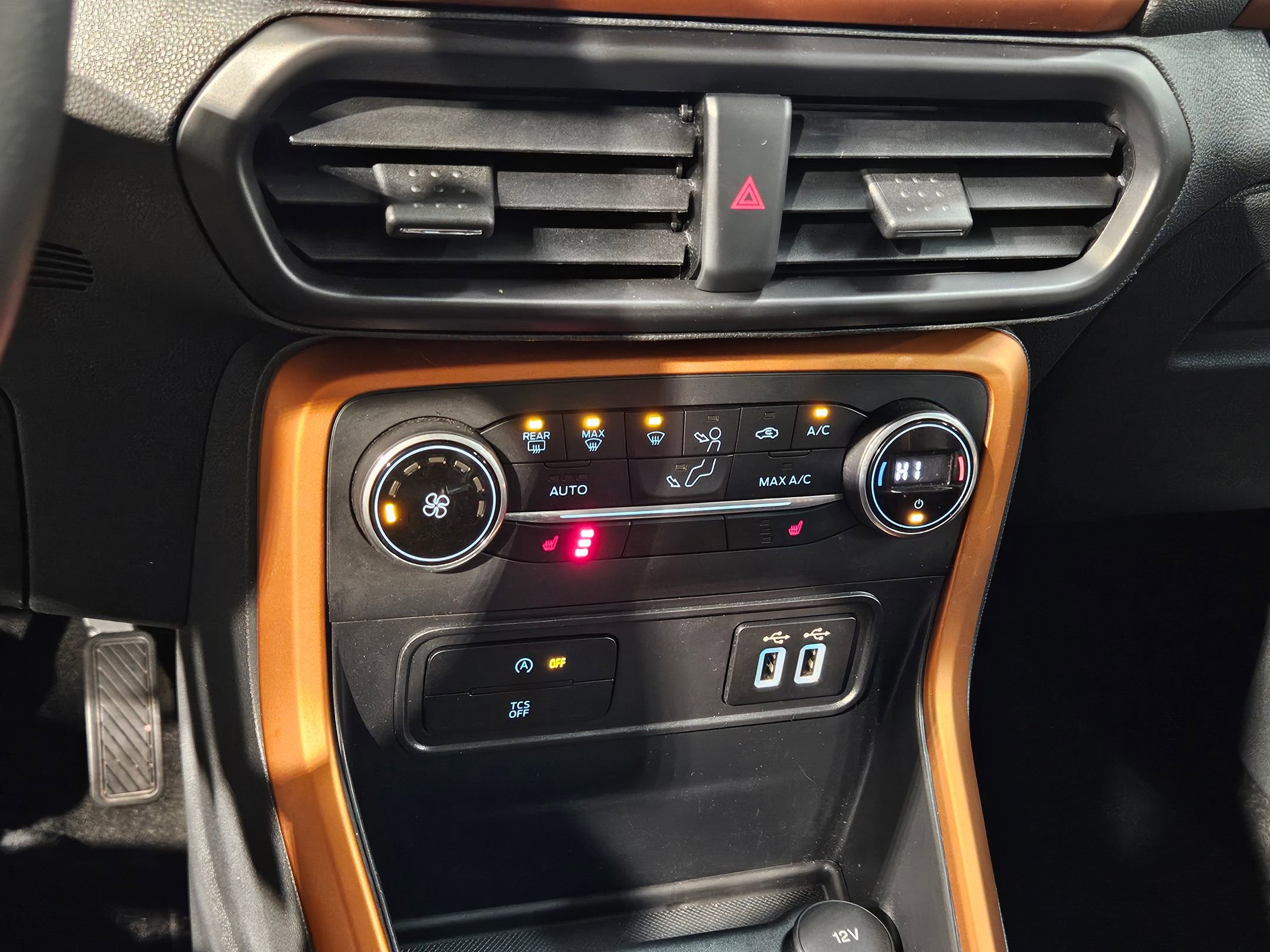 Used 2018 Ford EcoSport SES image 32