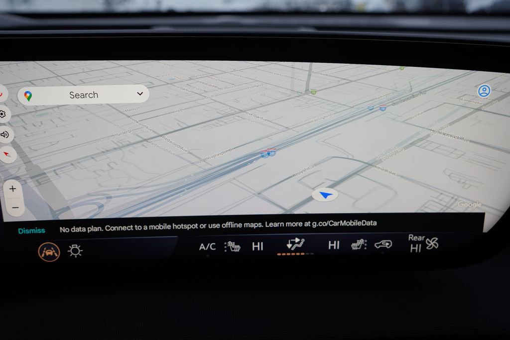 Certified 2025 Buick Enclave Preferred image 26