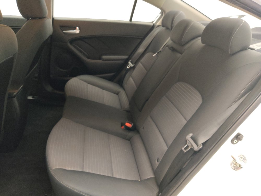 Used 2018 Kia Forte LX w/ LX Popular Package FWD image 18