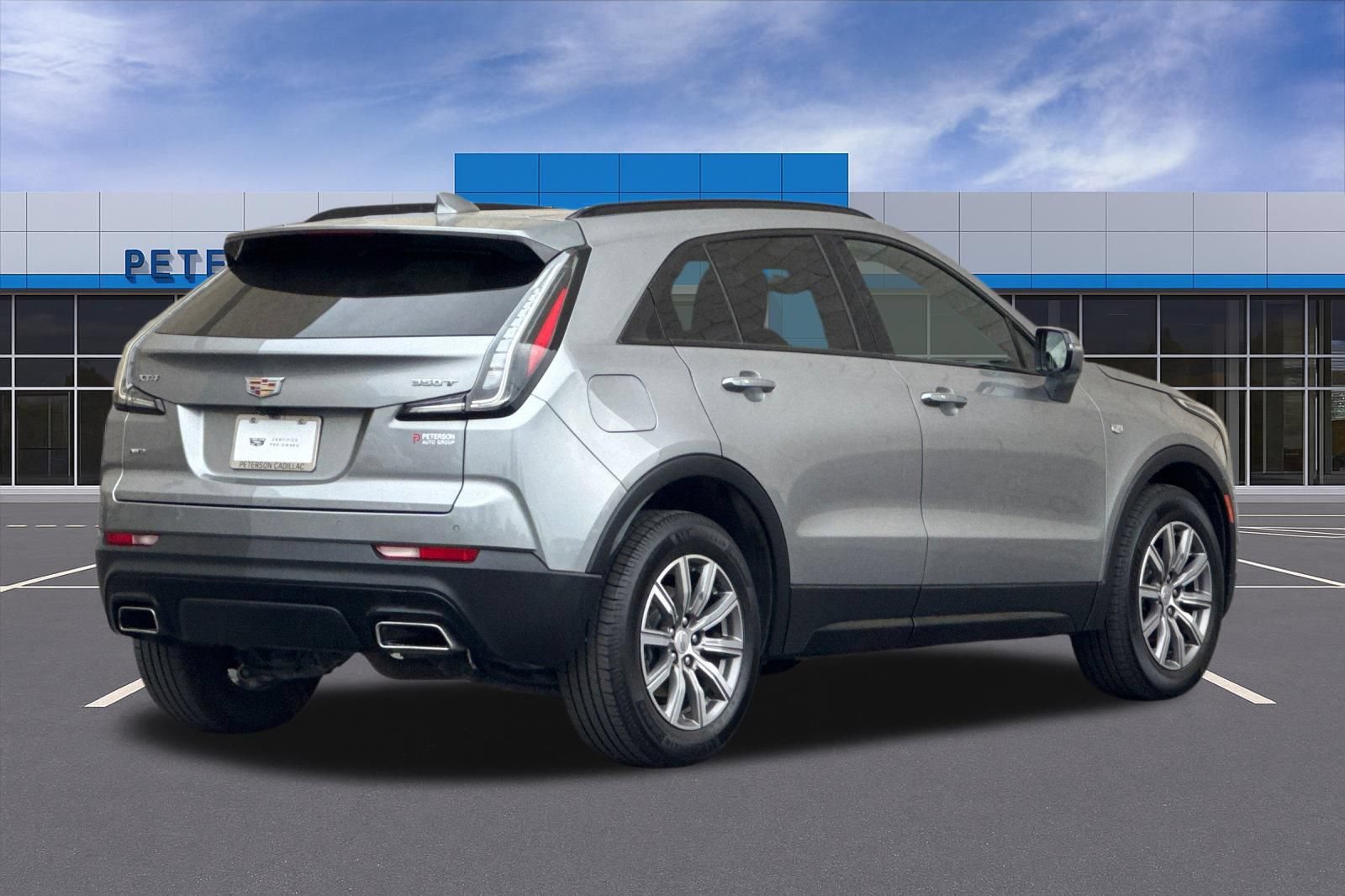 Used 2023 Cadillac XT4 Sport w/ Technology Package AWD/4WD image 4