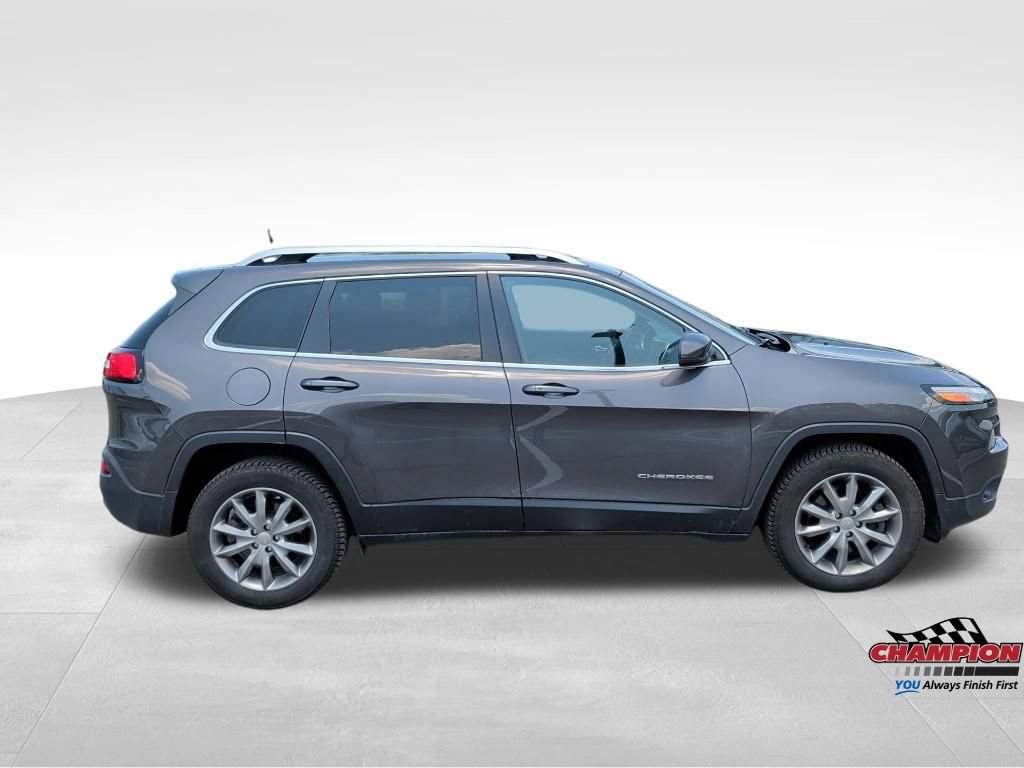 Used 2018 Jeep Cherokee Limited AWD/4WD image 8