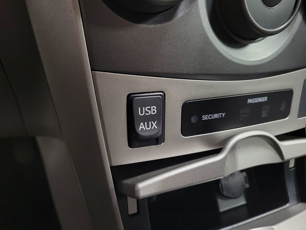 Used 2013 Toyota Corolla LE FWD image 15