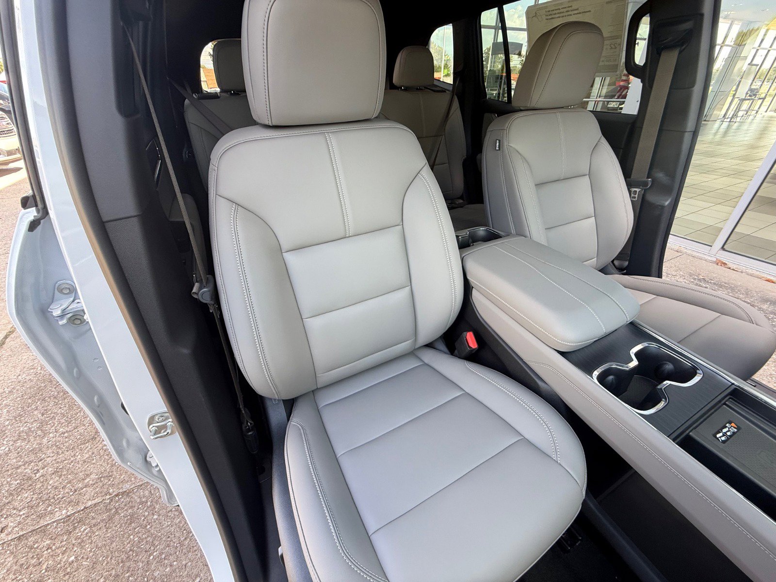 New 2026 GMC Acadia Elevation w/ Black Edition image 29