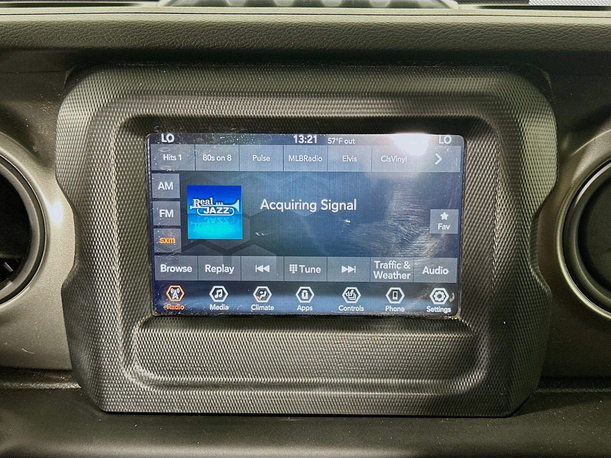 Used 2023 Jeep Wrangler Unlimited w/ Cold Weather Group image 19