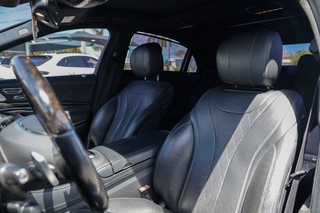 Used 2015 Mercedes-Benz S 550 Sedan w/ Premium 1 Package image 10