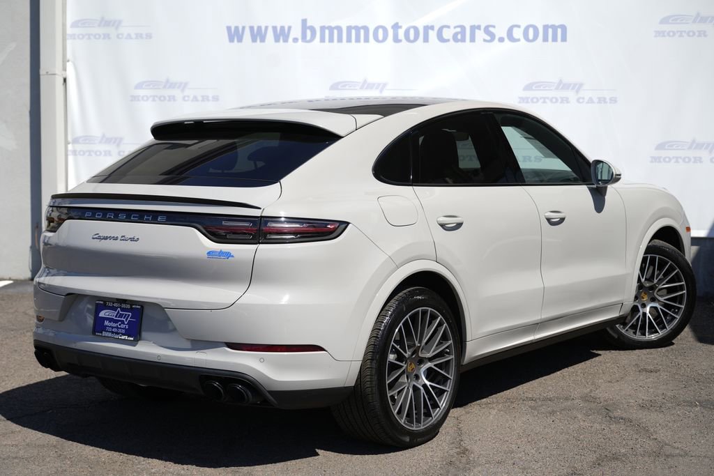 Used 2023 Porsche Cayenne Turbo w/ Premium Package Plus (PI3) image 3