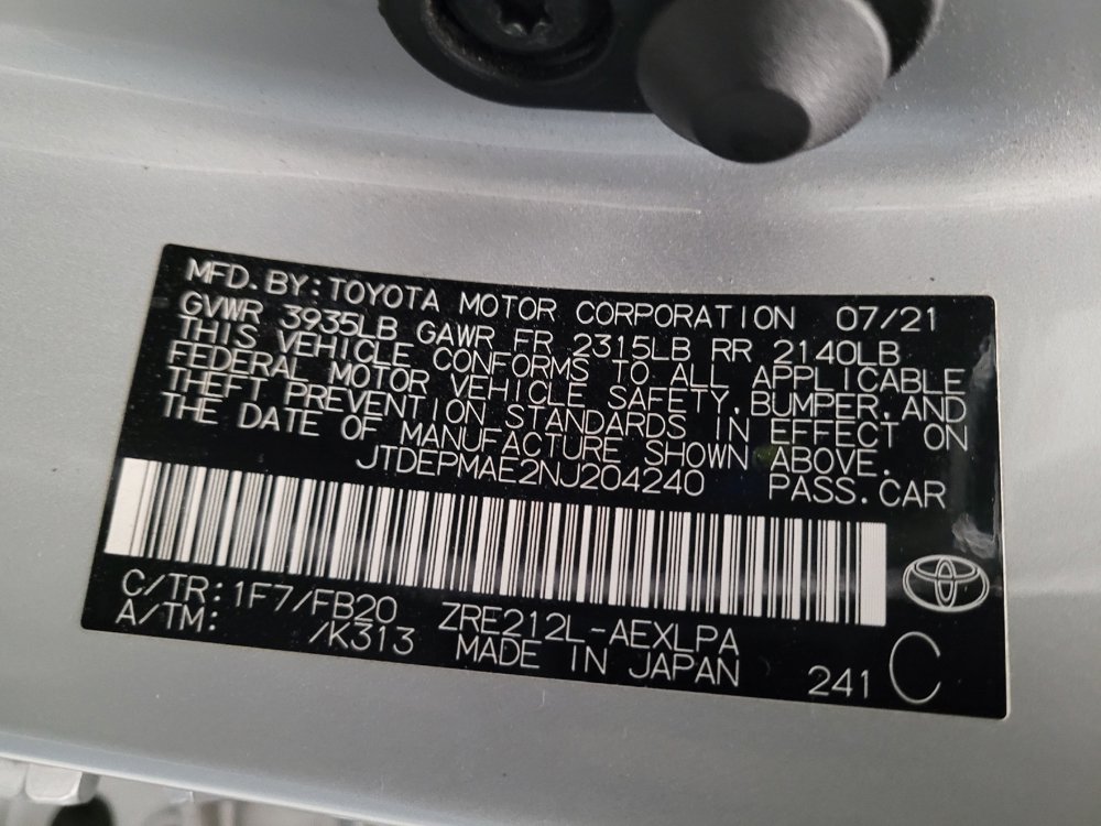 Used 2022 Toyota Corolla LE w/ Carpet Mat Package (TMS) FWD image 33