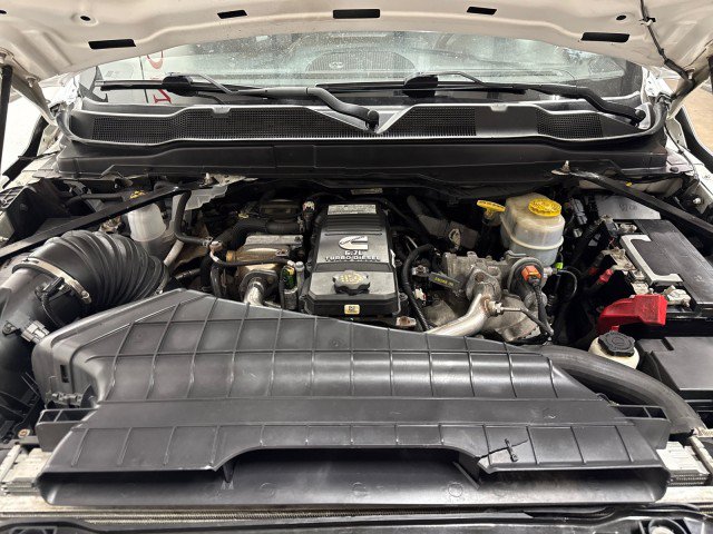 Used 2022 RAM 3500 Tradesman w/ Chrome Appearance Group AWD/4WD image 44