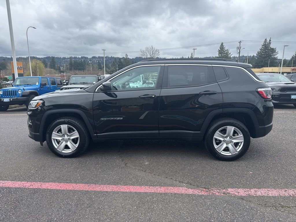 Used 2022 Jeep Compass Latitude w/ Convenience Group image 4